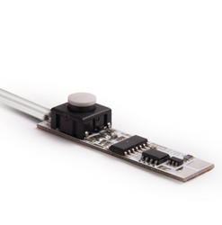 Włącznik MICRO z przewodem do włączania i wyłączania taśm led Kluś