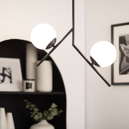 Nowoczesna lampa wisząca metalowa szklane kule Balts