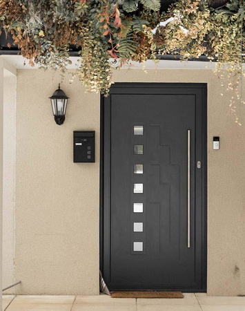 Ponadczasowy kinkiet zewnętrzny K-5006A UP CZARNY z serii LOZANA