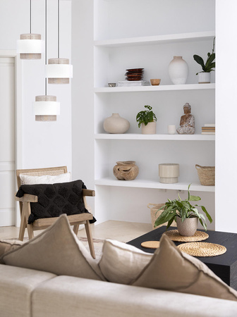 Rustykalna lampa wisząca, trzy abażury, do salonu K-5272 z serii CEZAR