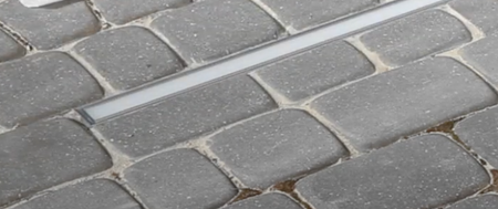 Lampa najazdowa liniowa  HR-MAX do kostki brukowej IP68 4,9W 4000K 1m