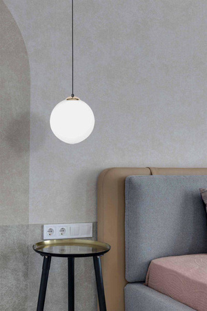 Żyrandol z dużym białym kloszem 30 cm K-4912 z serii ISLA