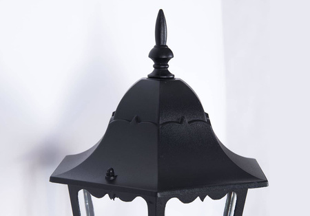 Ponadczasowy kinkiet zewnętrzny K-5006A UP CZARNY z serii LOZANA