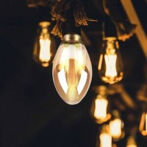 Żarówka dekoracyjna DecoVintage Led B75 Amber Pillar E27 4W 200lm  1800K odkręcany klosz