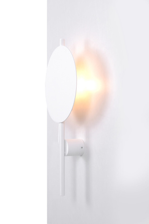 Unikalny kinkiet ścienny w białym kolorze K-5323 z serii PERO