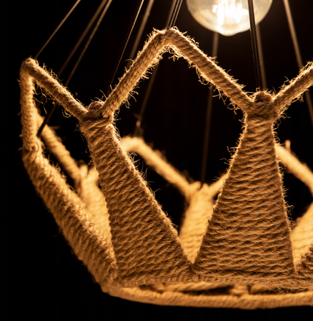 Lampa wisząca Boho metalowa Diament przeplatana sznurem 