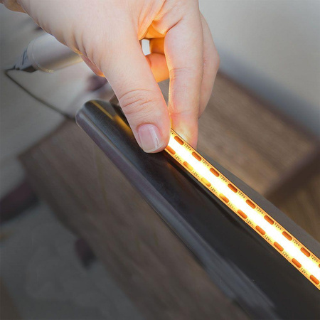 Zestaw LED V-TAC Taśma 280LED/m COB 24V 10W/m Zasilacz 24V 60W (2652+3264) 3000K 800lm