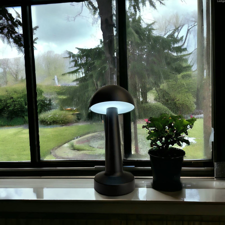 Lampka stołowa dotykowa LED czarna IP20