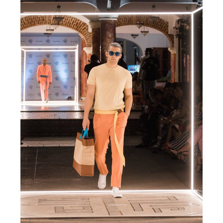 Profil KUBIK-45, anodowany, srebrny, 1000 mm