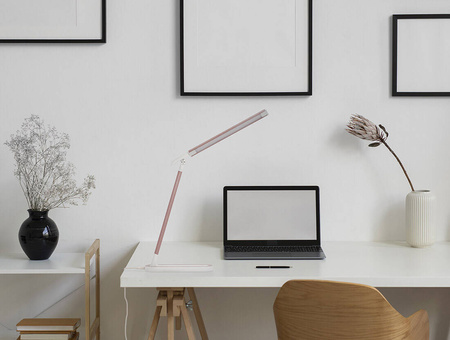 Lampka biurkowa K-MT-206 RÓŻOWY z serii NIKO