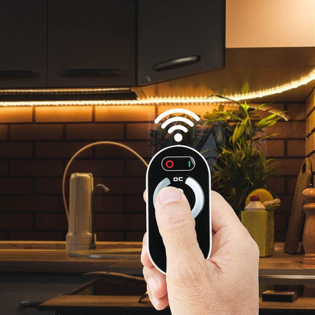 Sterownik Ściemniacz Taśm LED jednokolorowy z pilotem dotykowym V-TAC 18A 12V/216W 24V/432W VT-5115