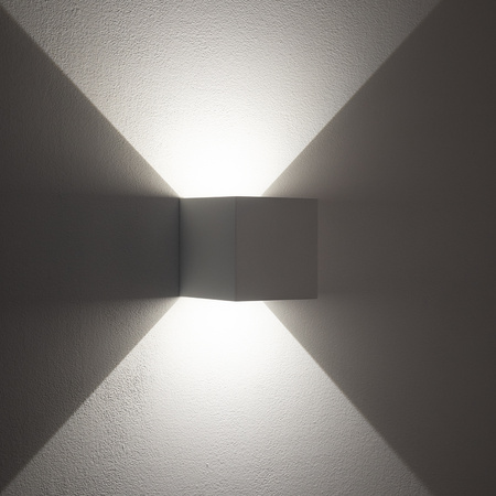 Nowodvorski Lampa ścienna natynkowa biała LIMA LED 