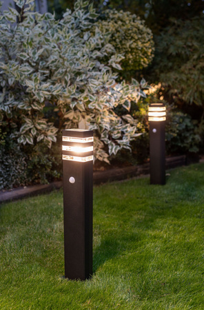 Nowodvorski Lampa stojąca zewnętrzna czarna RIO SENSOR 