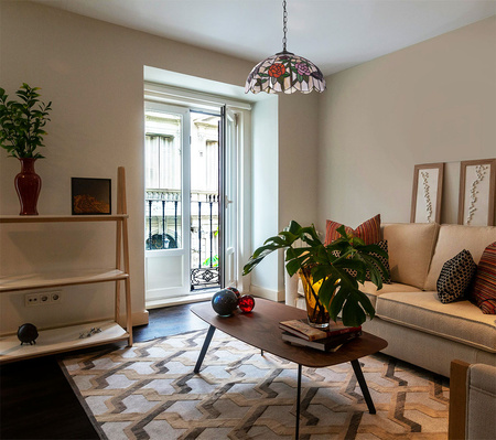 Lampa wisząca, dekoracyjny witraż z różyczkami K-P16835 z serii ROSE