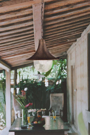 Wisząca lampa zewnętrzna, lampion K-8126 CZARNY/ZŁOTY z serii BOSTON