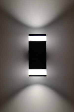 Podwójny kinkiet elewacyjny, z trzonkiem GU10 K-8207 z serii TAMIZA