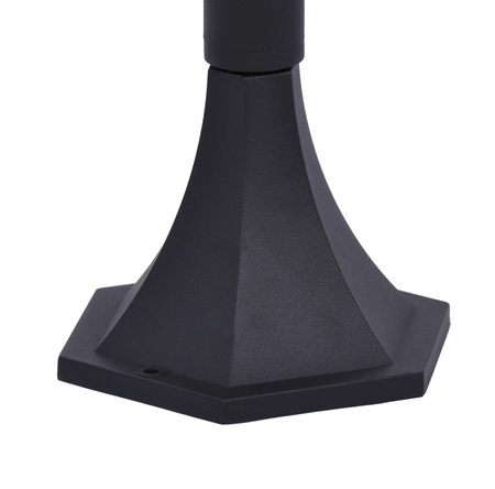 Klasyczna lampa ogrodowa w czarnym kolorze K-8202 z serii NAPOLI