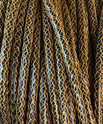 Dekoracyjny przewód oplatany złotą nitką dwużyłowy 3D