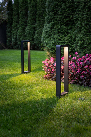 Nowodvorski Lampa stojąca zewnętrzna czarna THIKA LED 
