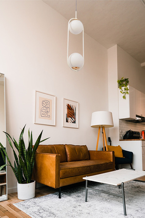 Podwójna lampa wisząca z białymi kloszami K-5301 z serii MALTA