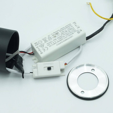 Kinkiet ścienny SELENA 15W CCT 3000-6000K 100cm IP44