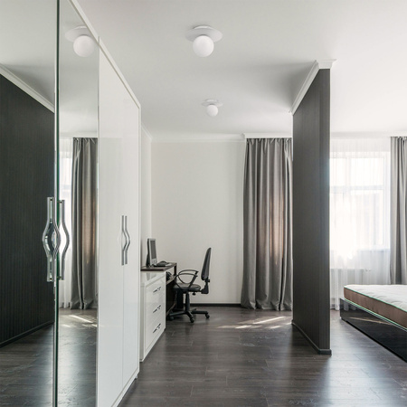 Lampa sufitowa, plafon z białym kloszem K-5432 z serii ROBIN