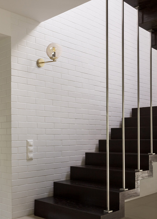 Elegancki kinkiet ścienny z bursztynowym kloszem K-5415 z serii GRAND