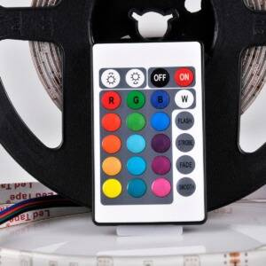 Zestaw: Taśma LED 18W 5m IP20 RGB kontroler, pilot, zasilacz